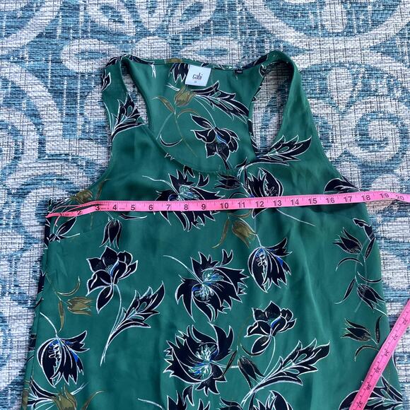 Cabi Zoe Falling Flowers Sleeveless Peplum Tank Top Blouse Green Floral Size M - Picture 7 of 8